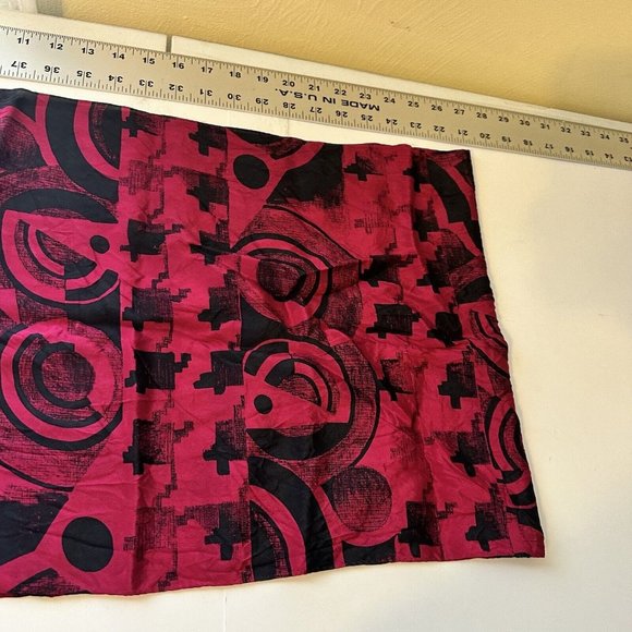 Jones New York Womens Head Neck Scarf Pink Fuchsia Geometric Career - Picture 9 of 9